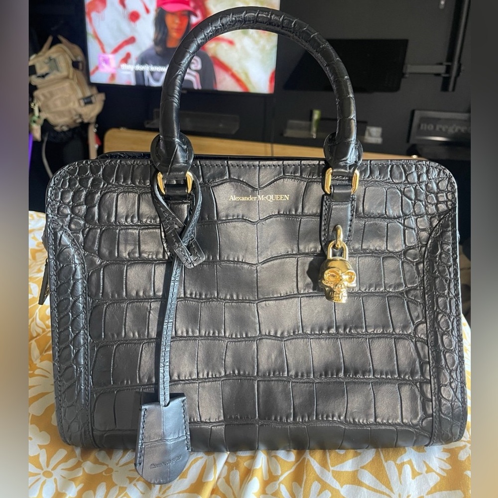 Alexander McQueen Small Padlock Croc-Embossed Leather Shoulder Bag